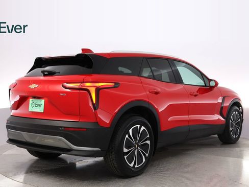 Used 2024 Chevrolet Blazer EV LT AWD/4WD image 3