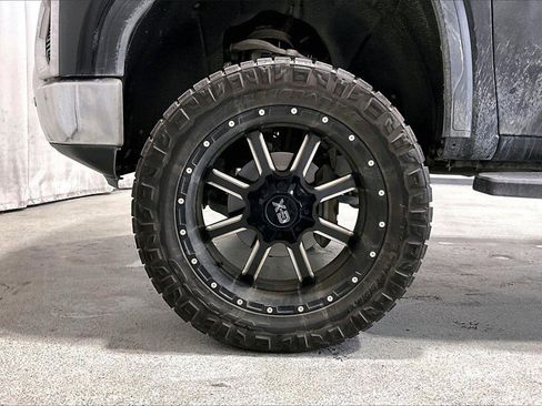 Used 2019 GMC Sierra 1500 SLT image 6