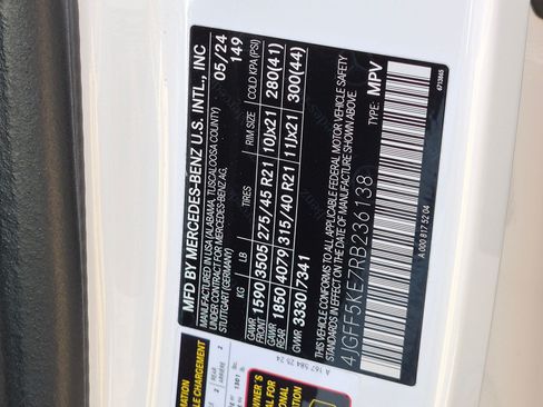 Certified 2024 Mercedes-Benz GLS 450 4MATIC image 37