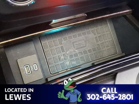 Used 2022 Ford F250 Lariat w/ Black Appearance Package image 41