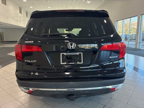 Used 2016 Honda Pilot Touring image 9