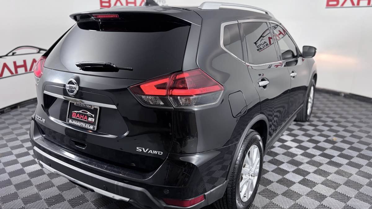 Used 2019 Nissan Rogue SV AWD/4WD image 7