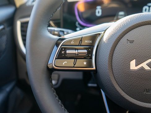 New 2026 Kia Seltos S image 18