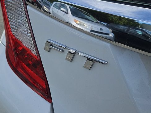Used 2015 Honda Fit EX image 12