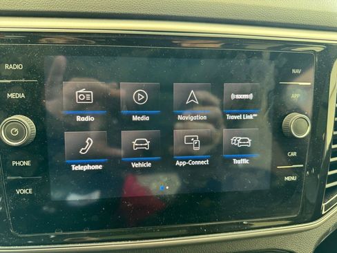 Used 2019 Volkswagen Atlas SEL image 19