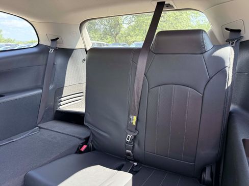Used 2017 Buick Enclave Leather w/ Enclave Sport Touring Edition FWD image 14