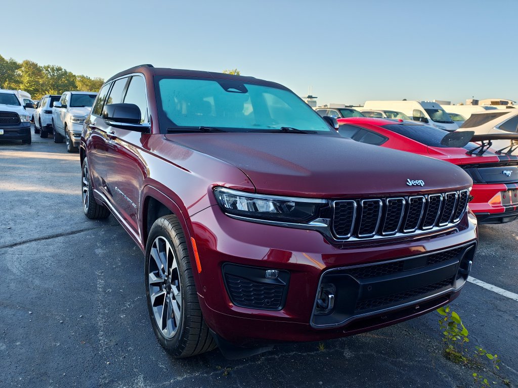 Used 2022 Jeep Grand Cherokee L Overland AWD/4WD image 5
