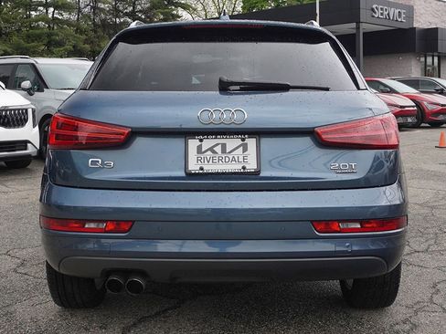 Used 2018 Audi Q3 2.0T Premium Plus w/ Premium Plus Package AWD/4WD image 12