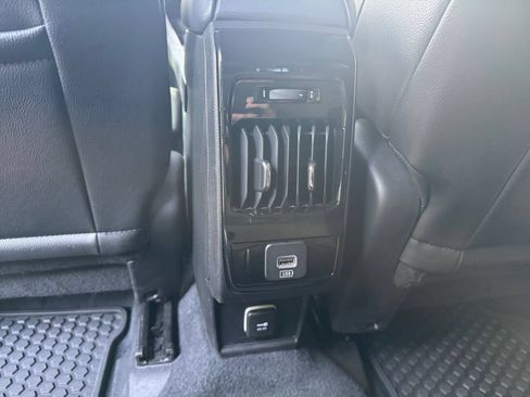 Used 2025 Jeep Compass Trailhawk AWD/4WD image 22