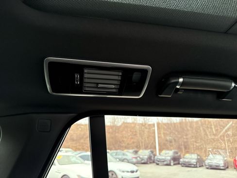 Used 2021 Land Rover Range Rover Westminster Edition image 42