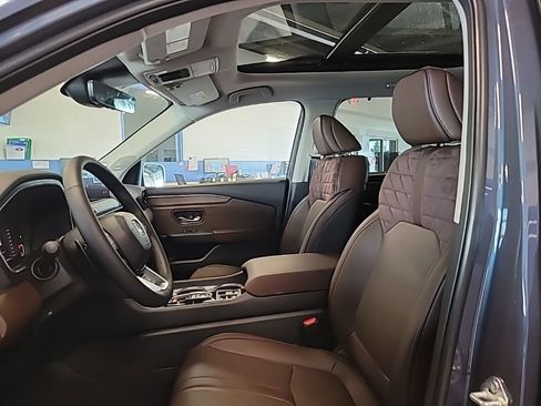 Used 2026 Honda Pilot Elite image 7