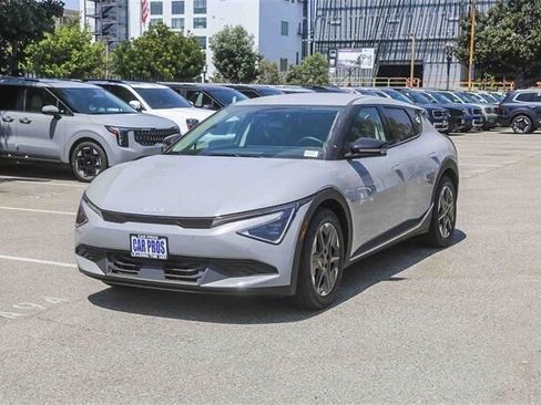 New 2025 Kia EV6 Light image 3