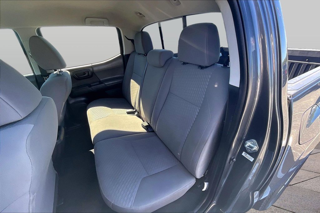 Used 2020 Toyota Tacoma SR w/ SR Convenience Package RWD image 27