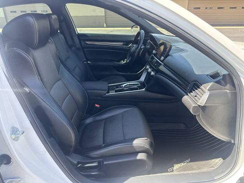 Used 2022 Honda Accord Sport image 19
