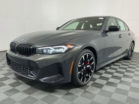 New 2026 BMW 330i Sedan w/ M Sport Package image 2