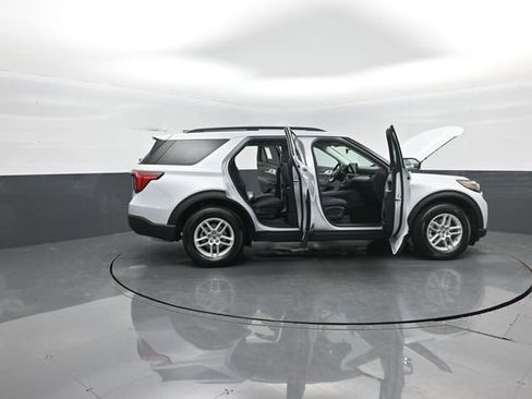 New 2026 Ford Explorer Active image 41