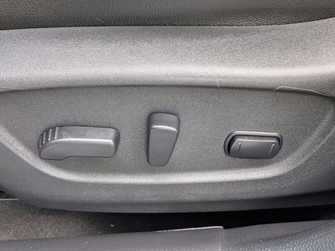 Used 2016 Nissan Rogue SL w/ SL Premium Package image 20