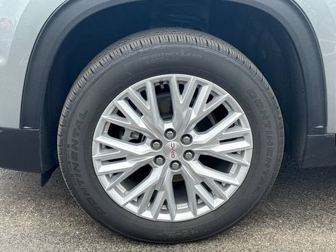 New 2026 GMC Acadia Elevation w/ Elevation Premium Package AWD/4WD image 13