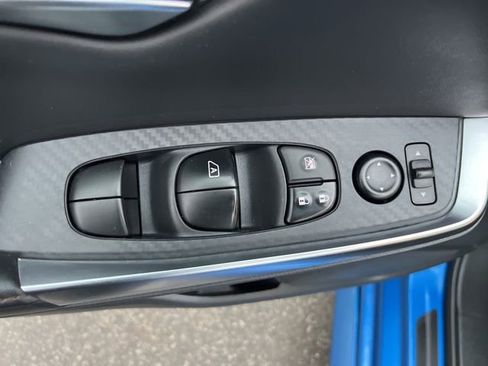 Used 2022 Nissan Sentra SR w/ Lighting Package image 11