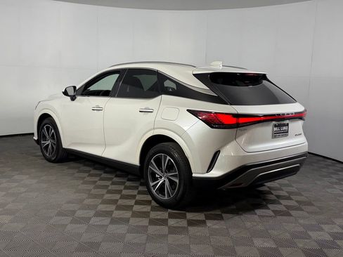 Used 2025 Lexus RX 350 FWD w/ Technology Package image 9