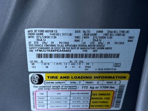 Used 2023 Ford Expedition Limited image 40