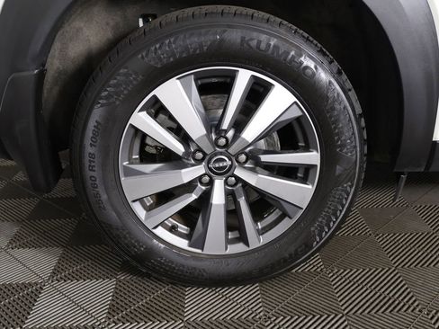 Used 2023 Nissan Pathfinder SL AWD/4WD image 21
