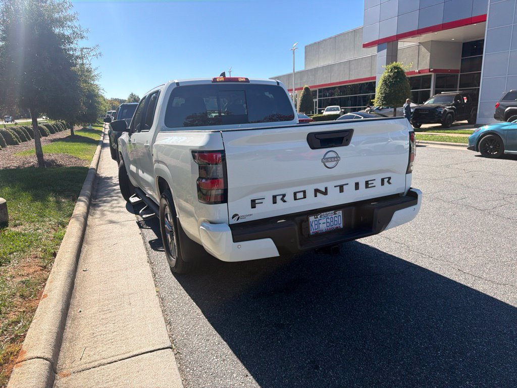 Used 2026 Nissan Frontier SV w/ SV Convenience Package RWD image 8