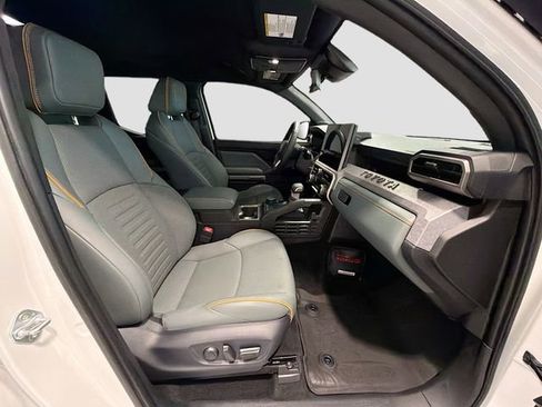 Certified 2025 Toyota Tacoma 4x4 Double Cab Hybrid image 22