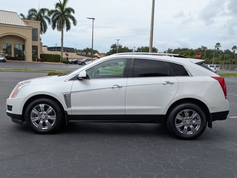 Used 2016 Cadillac SRX Luxury w/ Driver Awareness Package AWD/4WD image 3