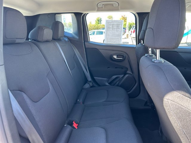 Used 2021 Jeep Renegade Sport AWD/4WD image 16
