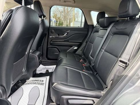 Certified 2023 Lincoln Corsair AWD w/ Equipment Group 101A image 11