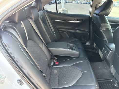Used 2022 Toyota Camry XSE w/ Navigation Upgrade Package FWD image 16