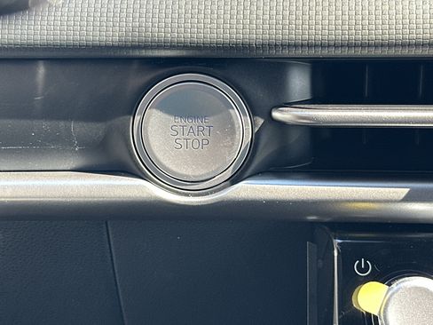 New 2026 Hyundai Santa Cruz SEL FWD image 18
