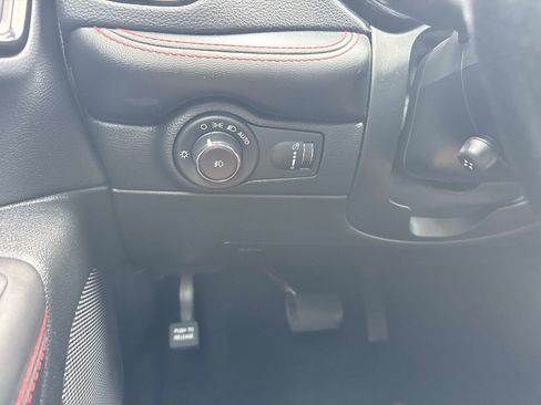 Used 2023 Dodge Durango R/T RWD image 34