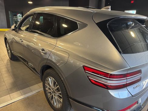 Used 2024 Genesis GV80 2.5T image 6