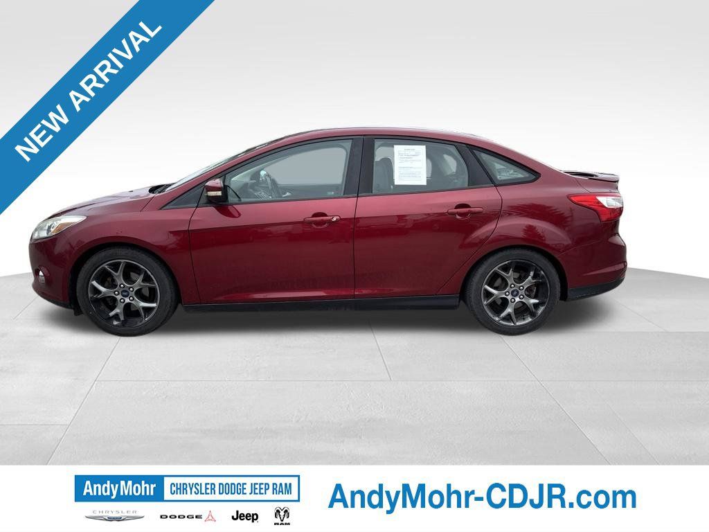 Used 2014 Ford Focus SE w/ Equipment Group 201A FWD image 4