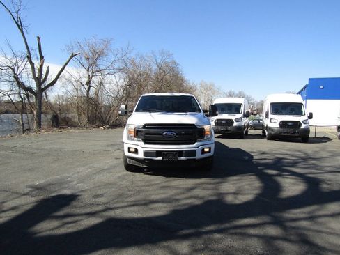 Used 2019 Ford F150 XLT w/ Equipment Group 302A Luxury AWD/4WD image 11