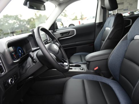 New 2025 Ford Bronco Sport Outer Banks image 24