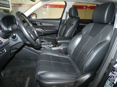 Used 2022 Kia Telluride SX image 10