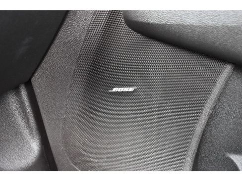 Used 2011 Buick Enclave CXL image 31