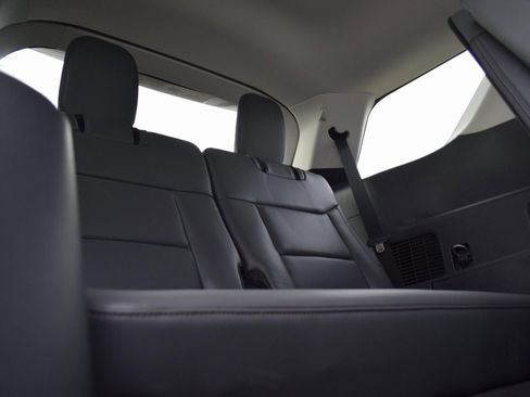 New 2026 Ford Explorer Active w/ Active Comfort Package image 23