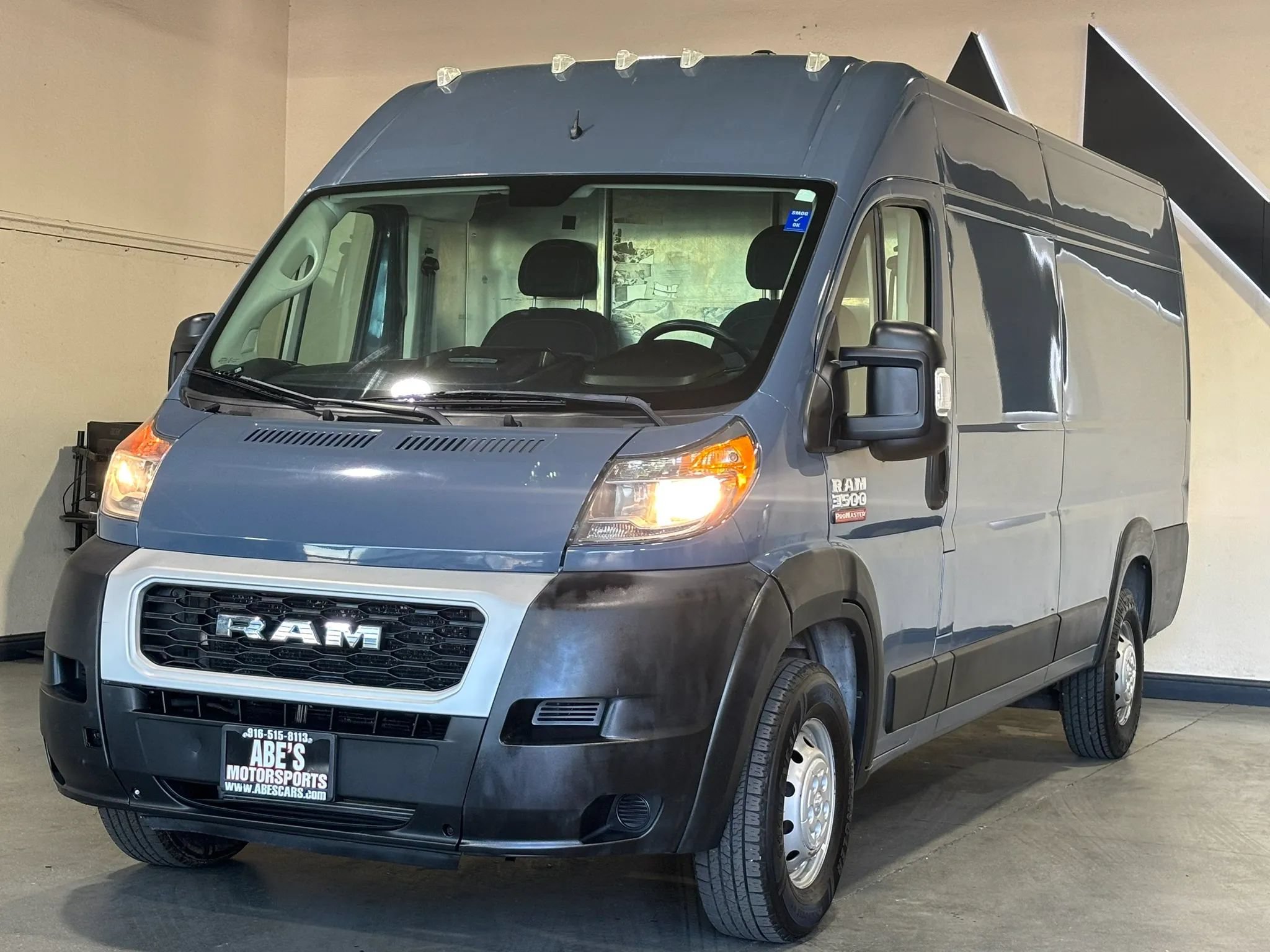Used 2019 RAM ProMaster 3500 FWD image 1