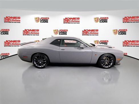 Used 2023 Dodge Challenger R/T Scat Pack w/ Plus Package image 18