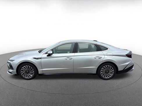 Used 2025 Hyundai Sonata SEL image 12
