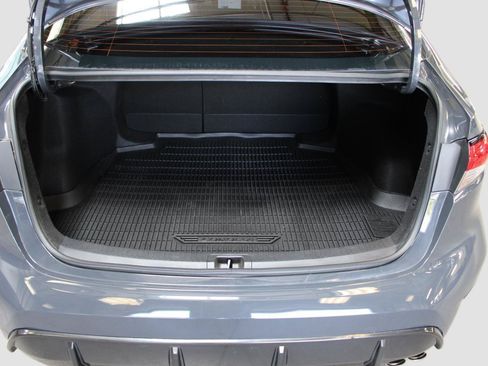 Used 2024 Toyota Corolla SE w/ SE Premium Package FWD image 31