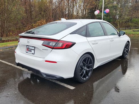 Certified 2025 Honda Civic Sport image 5
