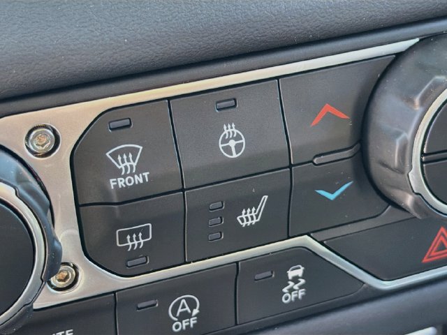 New 2027 Jeep Wrangler Unlimited Sahara AWD/4WD image 19