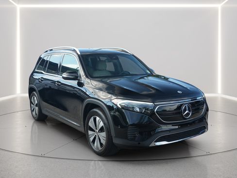 Used 2023 Mercedes-Benz EQB 250+ image 7