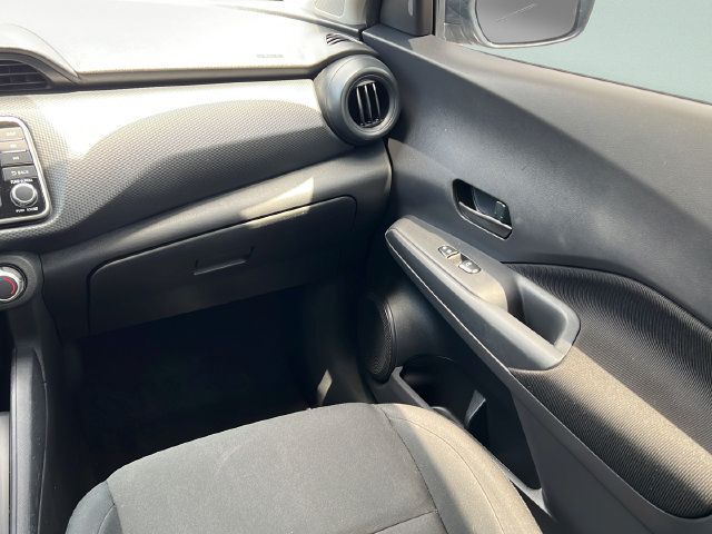 Used 2024 Nissan Kicks S FWD image 13