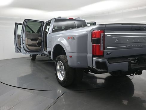 New 2026 Ford F450 Platinum w/ Platinum Plus Package AWD/4WD image 30